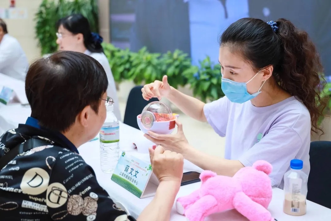 图为活动现场